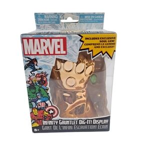 Marvel Infinity Gauntlet Dit-It Display With Green Soul Gem NIP